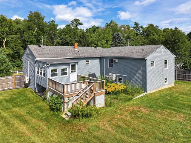 223 Reed Rd, Westport, MA 02790