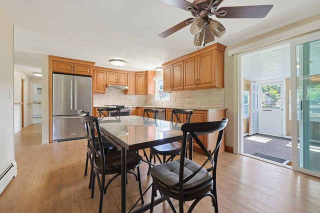 223 Reed Rd, Westport, MA 02790