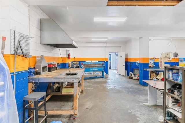 108 S 108th Street, Seattle, WA 98168