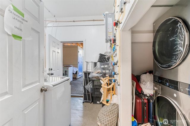 108 S 108th Street, Seattle, WA 98168