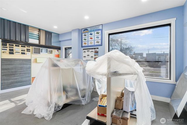 108 S 108th Street, Seattle, WA 98168