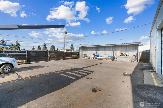 108 S 108th Street, Seattle, WA 98168