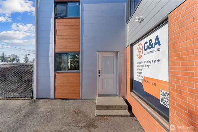 108 S 108th Street, Seattle, WA 98168