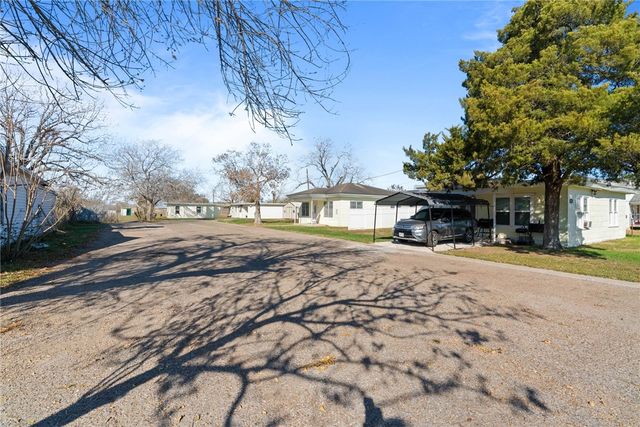 2600 Countiss Dr, Corpus Christi, TX 78410