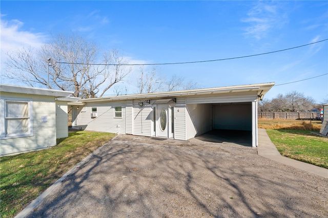 2600 Countiss Dr, Corpus Christi, TX 78410