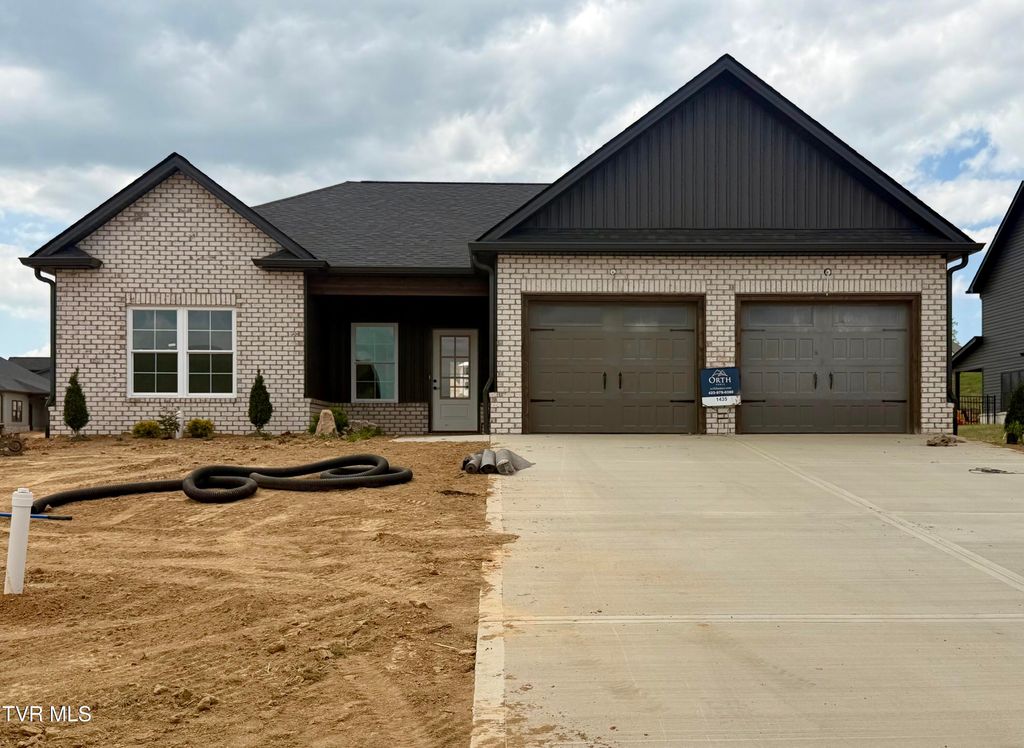 1435 Cabot Cove, Jonesborough, TN 37659