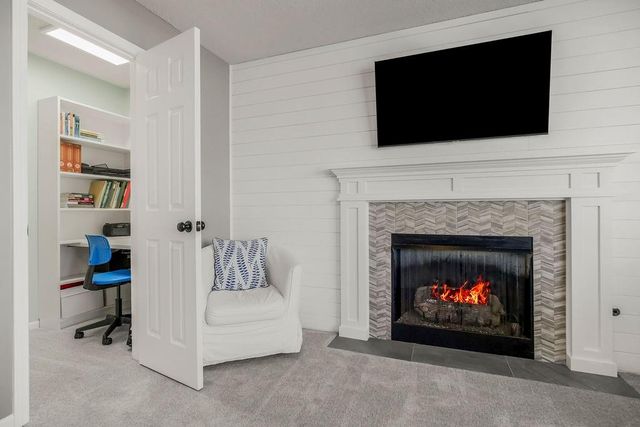 620 SE Sumpter Drive, Lee's Summit, MO 64063