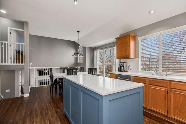 620 SE Sumpter Drive, Lee's Summit, MO 64063