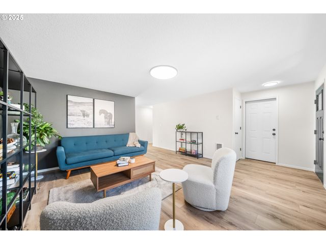 3700 P St, Vancouver, WA 98663