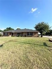 1325 Florentine Drive, Fort Worth, TX 76134