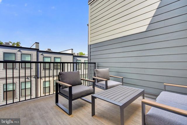 4971 EISENHOWER AVE, Alexandria, VA 22304