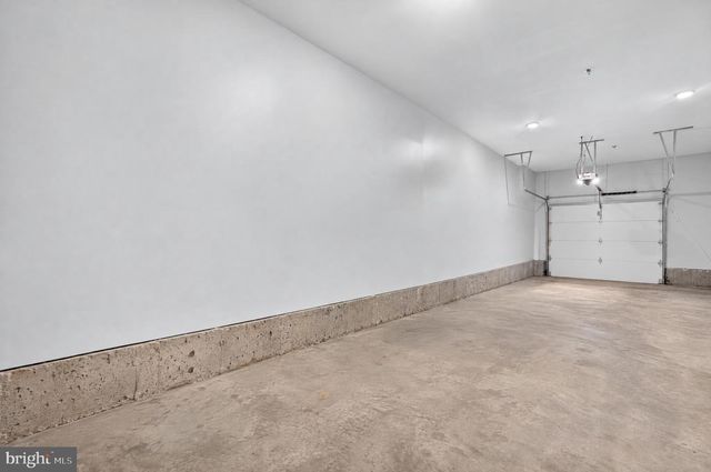 4971 EISENHOWER AVE, Alexandria, VA 22304
