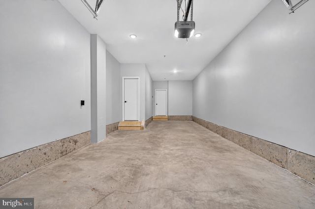 4971 EISENHOWER AVE, Alexandria, VA 22304
