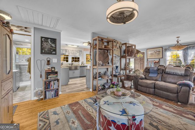 62 Oak Street, Elberton, GA 30635