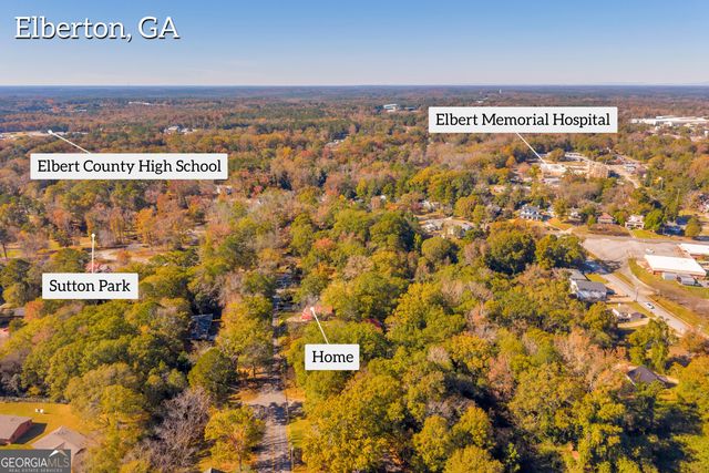 62 Oak Street, Elberton, GA 30635