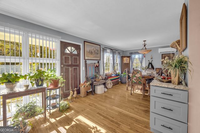 62 Oak Street, Elberton, GA 30635