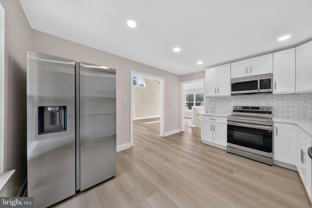 300 PARK LN, Wilmington, DE 19804