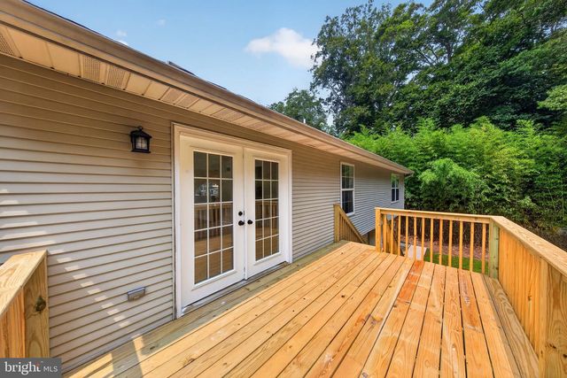 300 PARK LN, Wilmington, DE 19804