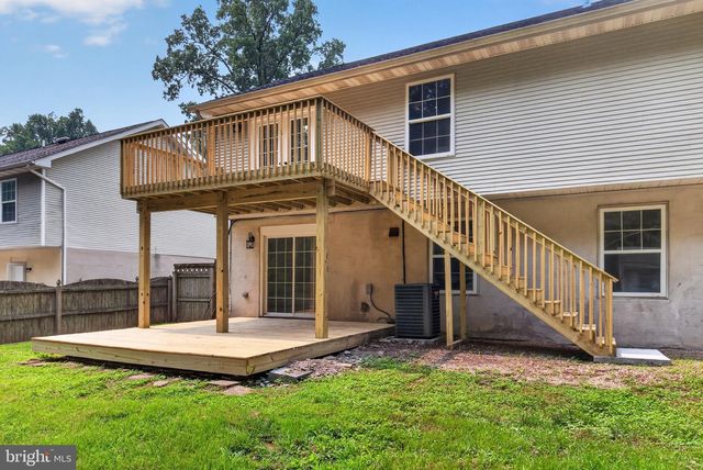 300 PARK LN, Wilmington, DE 19804