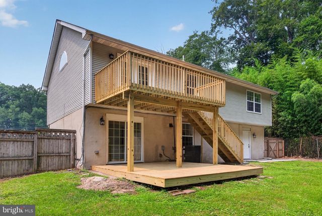 300 PARK LN, Wilmington, DE 19804