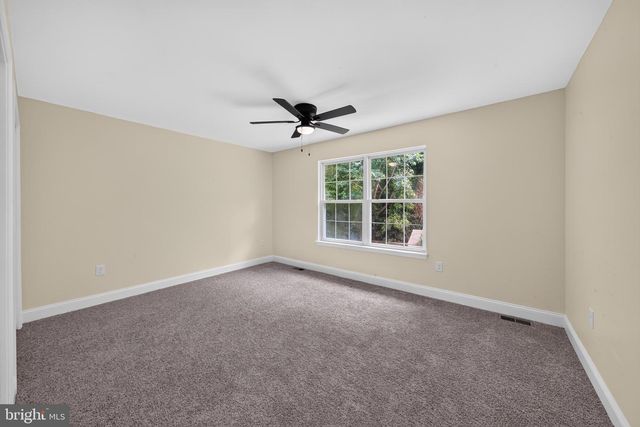300 PARK LN, Wilmington, DE 19804