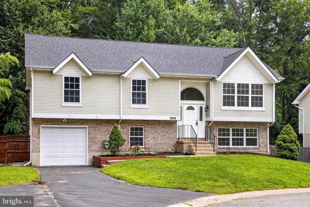 300 PARK LN, Wilmington, DE 19804