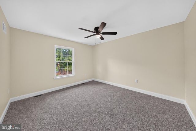 300 PARK LN, Wilmington, DE 19804