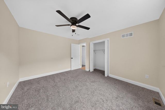 300 PARK LN, Wilmington, DE 19804