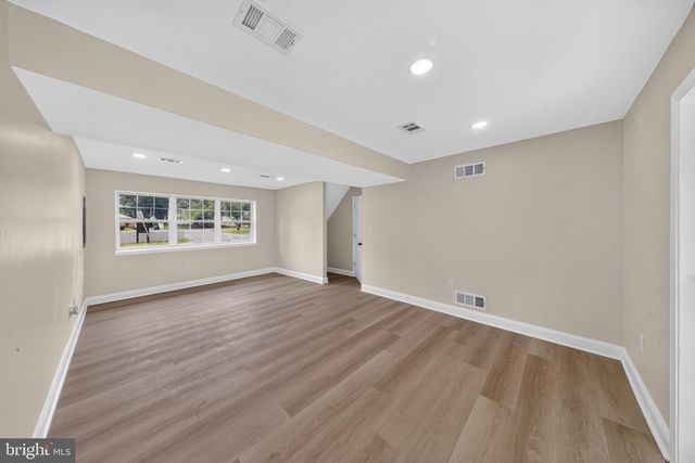 300 PARK LN, Wilmington, DE 19804