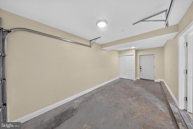 300 PARK LN, Wilmington, DE 19804