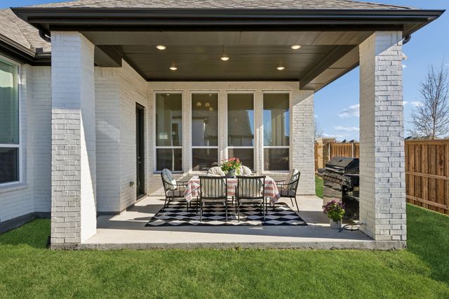 841 Forest Creek Drive, Rockwall, TX 75087