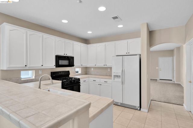 297 Baldwin Dr, Brentwood, CA 94513
