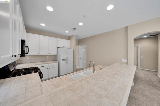 297 Baldwin Dr, Brentwood, CA 94513