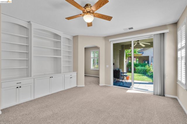297 Baldwin Dr, Brentwood, CA 94513