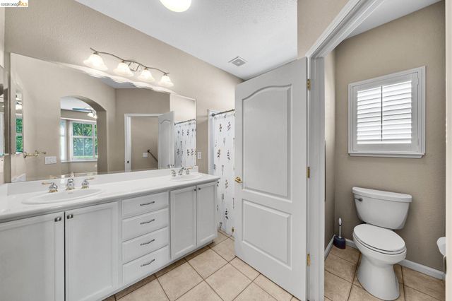 297 Baldwin Dr, Brentwood, CA 94513