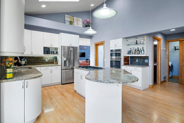 1610 Johnson Drive, Stillwater, MN 55082