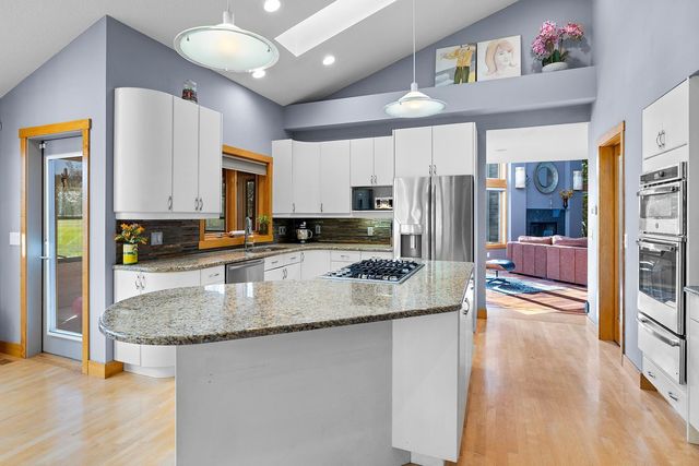1610 Johnson Drive, Stillwater, MN 55082