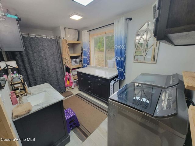 6922 Clagstone RD, Spirit Lake, ID 83869