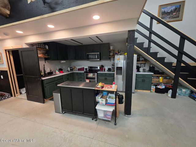 6922 Clagstone RD, Spirit Lake, ID 83869