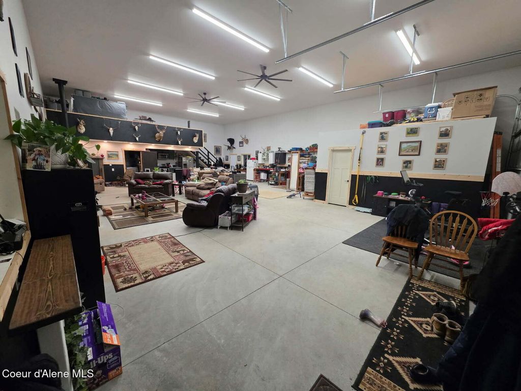 6922 Clagstone RD, Spirit Lake, ID 83869