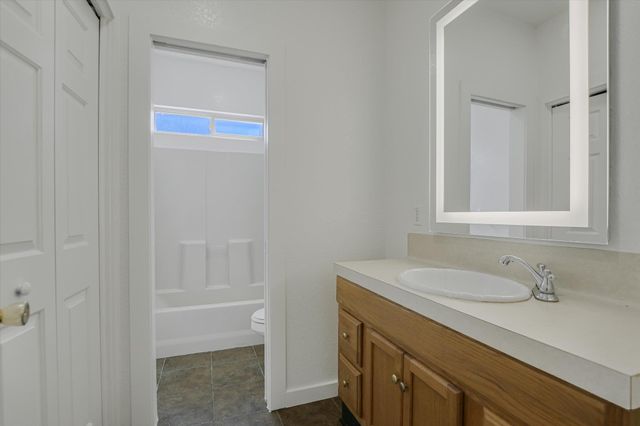 6 Happy Hollow LN, Wimberley, TX 78676