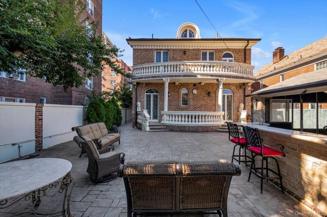 7207 112th Street, Forest Hills, NY 11375