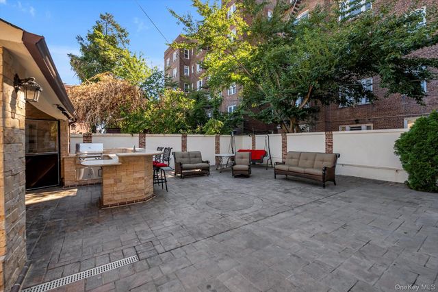 7207 112th Street, Forest Hills, NY 11375