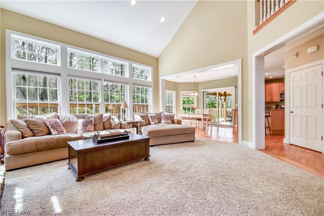 8075 Rainbow Drive, Concord Twp, OH 44077