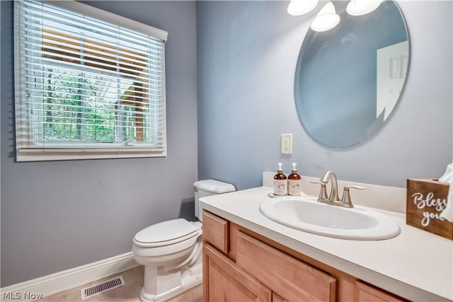 8075 Rainbow Drive, Concord Twp, OH 44077