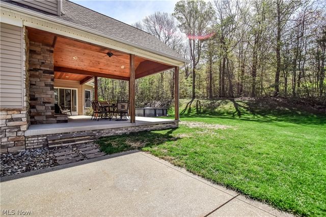 8075 Rainbow Drive, Concord Twp, OH 44077