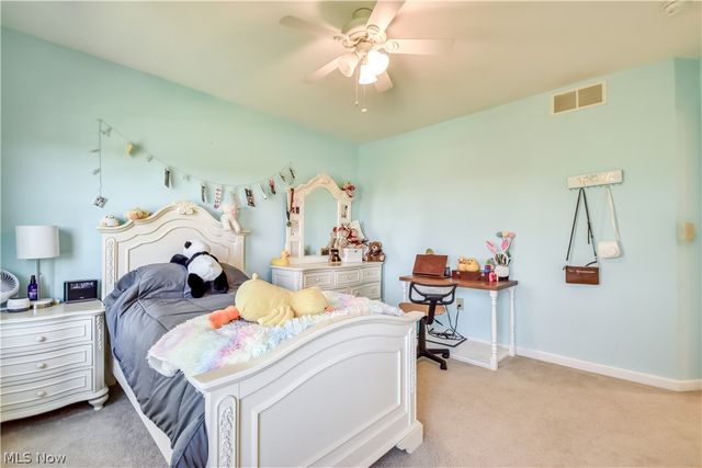 8075 Rainbow Drive, Concord Twp, OH 44077