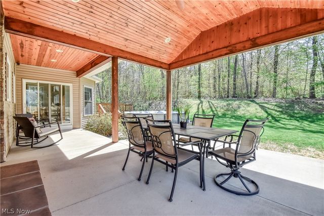 8075 Rainbow Drive, Concord Twp, OH 44077