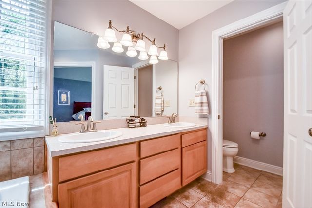 8075 Rainbow Drive, Concord Twp, OH 44077