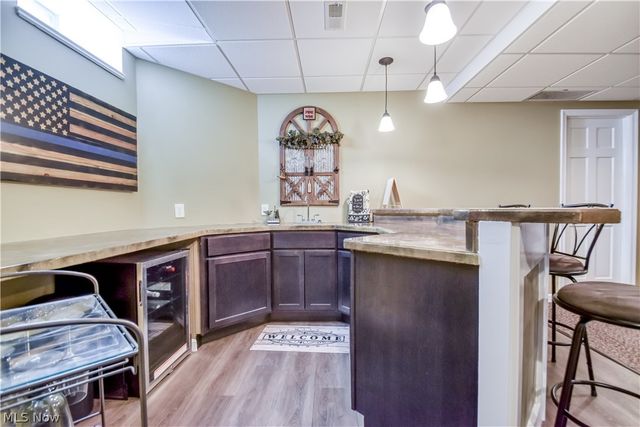 8075 Rainbow Drive, Concord Twp, OH 44077